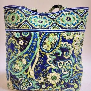 Vera Bradley Tote Bag Purse Green
Blue White 13" Wide X 12" Tall
